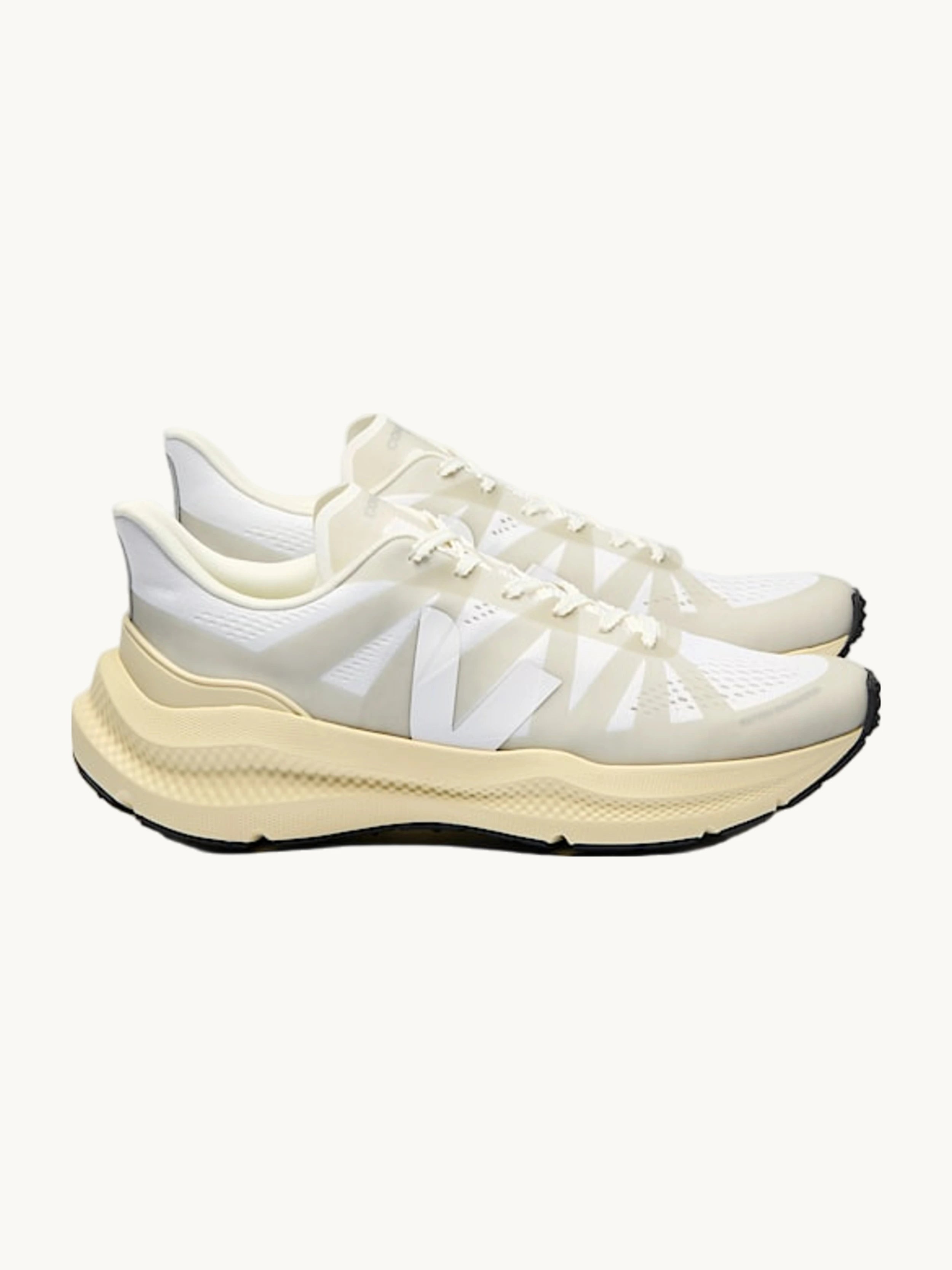 Condor 3 Adv Enmesh White