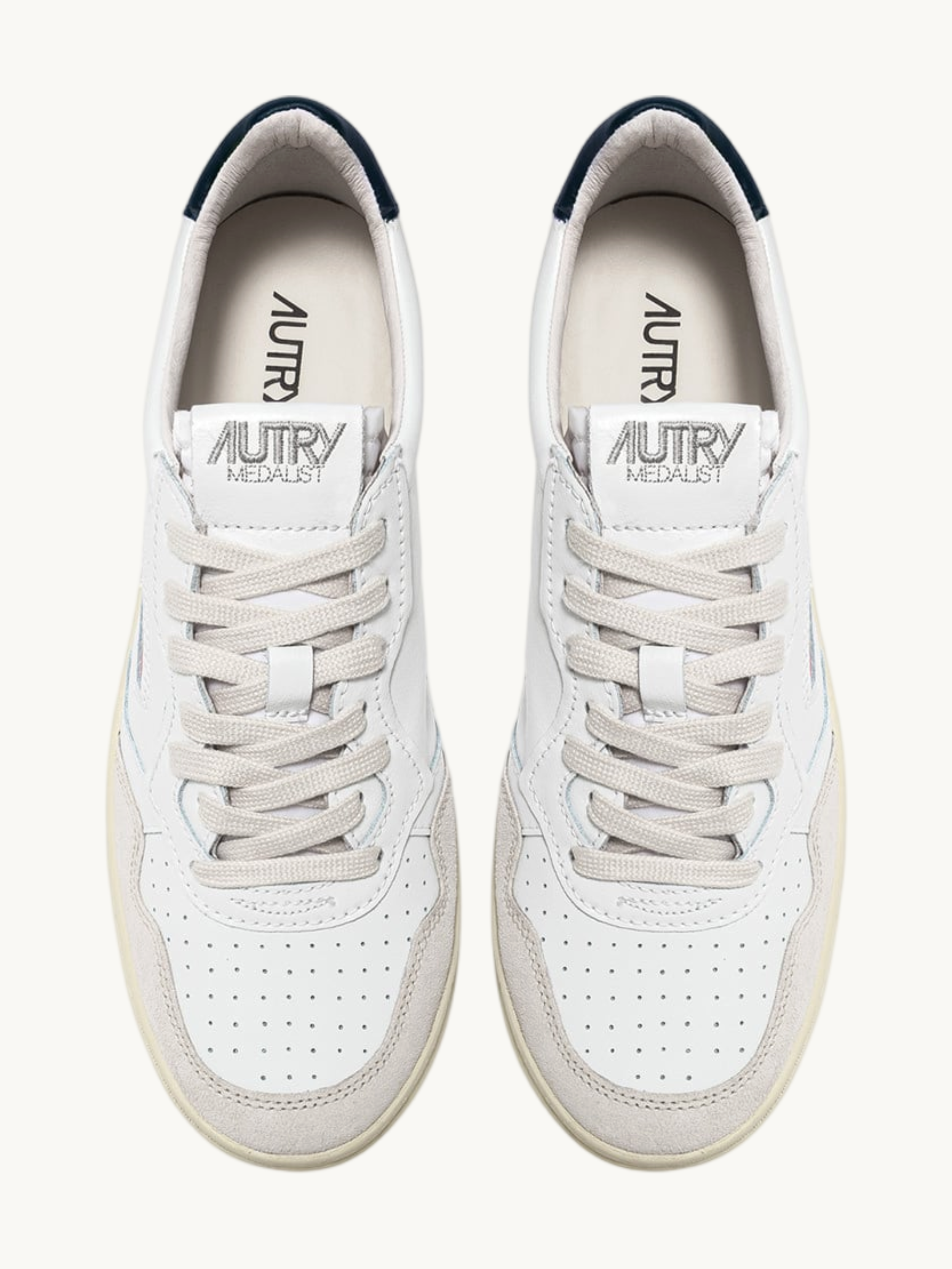 Medalist low white-blue