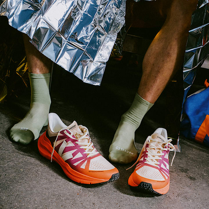 Condor 3 Purple Gradient Orange Fluo