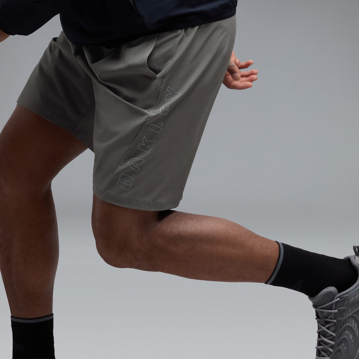Short Edge Force Active