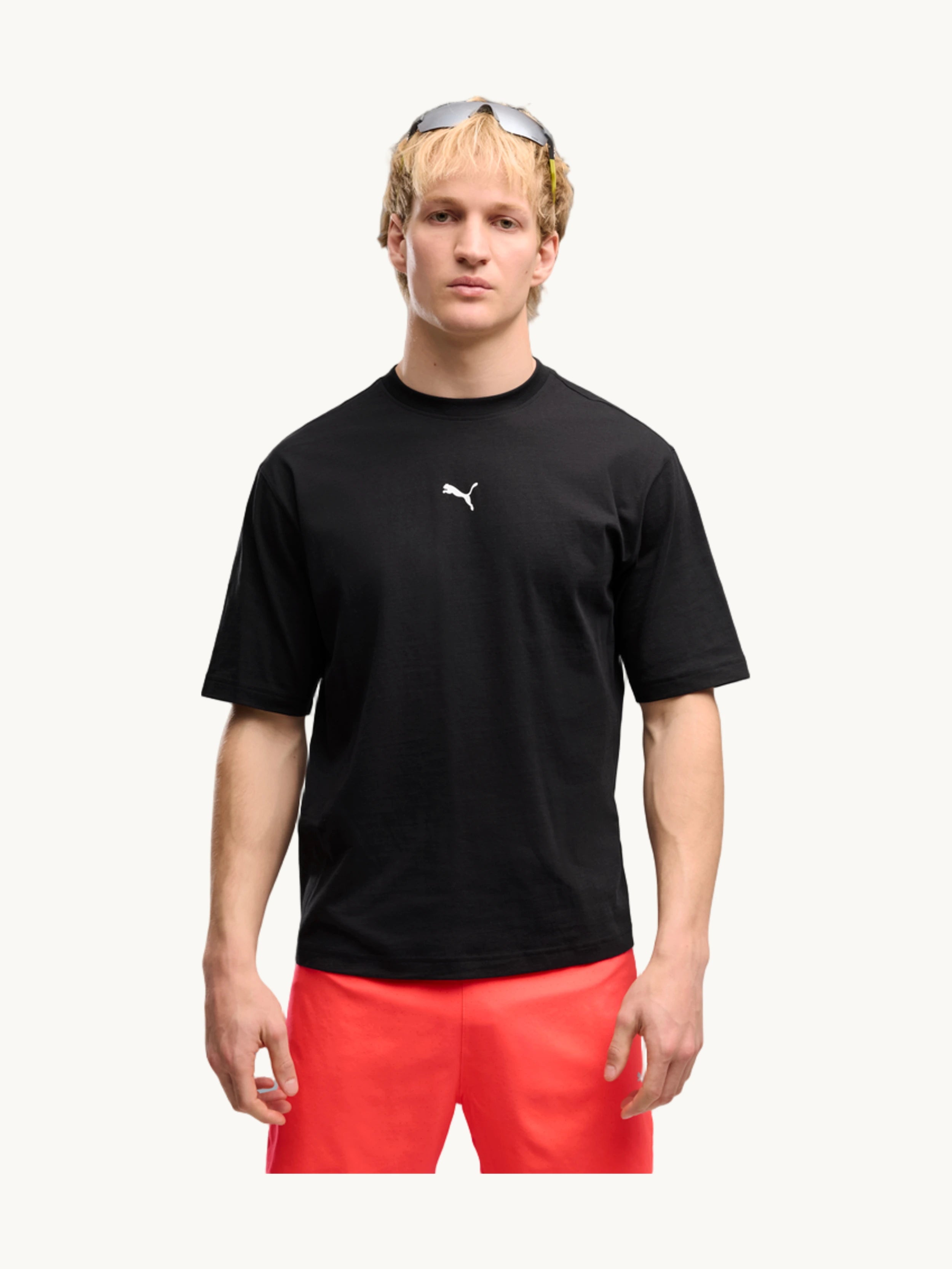 T-shirt graphique Run Culture Collective noir