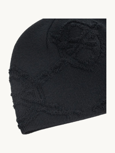 Bonnet Textured Shield Skull