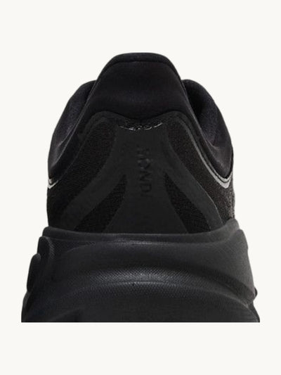 Bondi 9 Triple Black